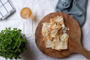 Pide muestras de la Focaccia con queso clásica para animar tu negocio!