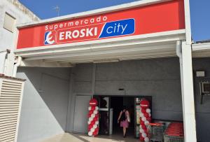 Eroski inaugura supermercado franquiciado en Valencia del Ventoso, Badajoz